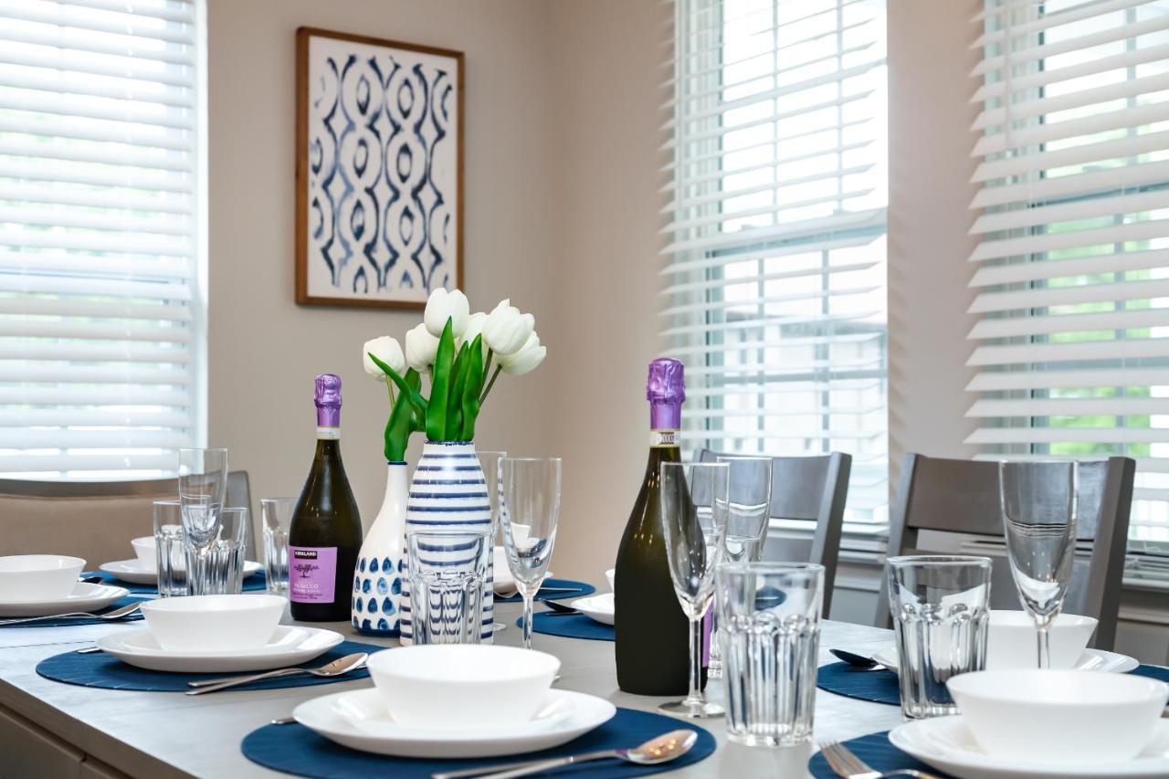 Brandnew Spacious 4 Bedroom House Minutes To Uptown 샬럿 외부 사진