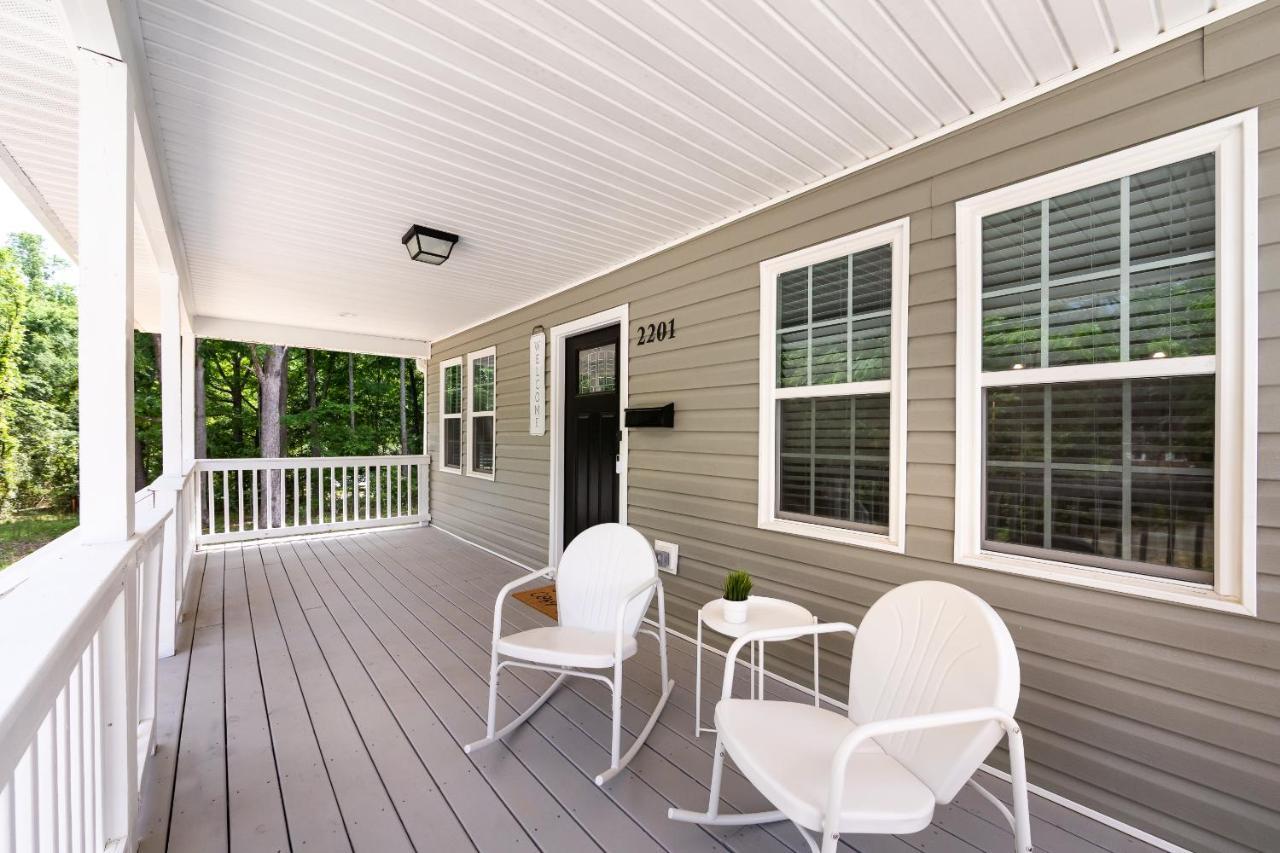 Brandnew Spacious 4 Bedroom House Minutes To Uptown 샬럿 외부 사진